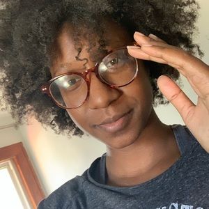 Meet your Posher, Brianna